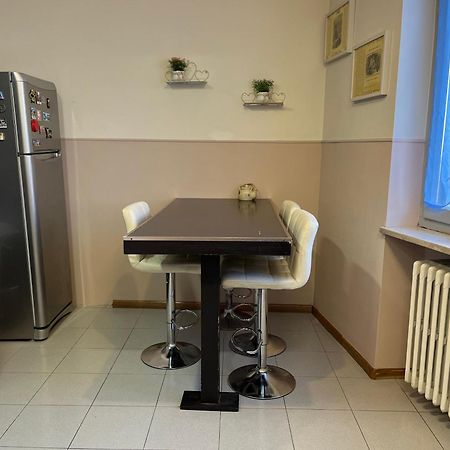 Casa Piemont Apartment กาซาเล มอนแฟร์ราโต ภายนอก รูปภาพ