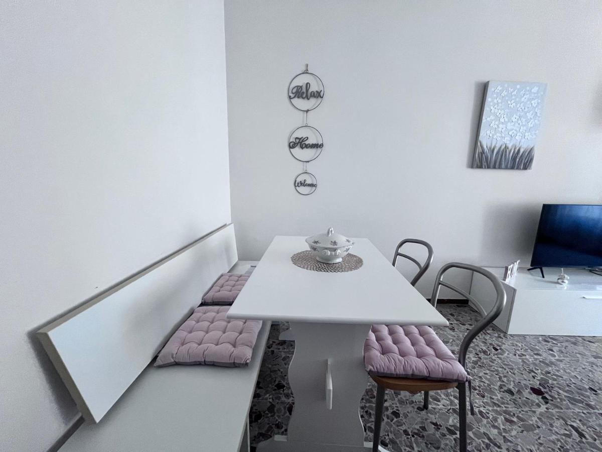 Casa Piemont Apartment กาซาเล มอนแฟร์ราโต ภายนอก รูปภาพ